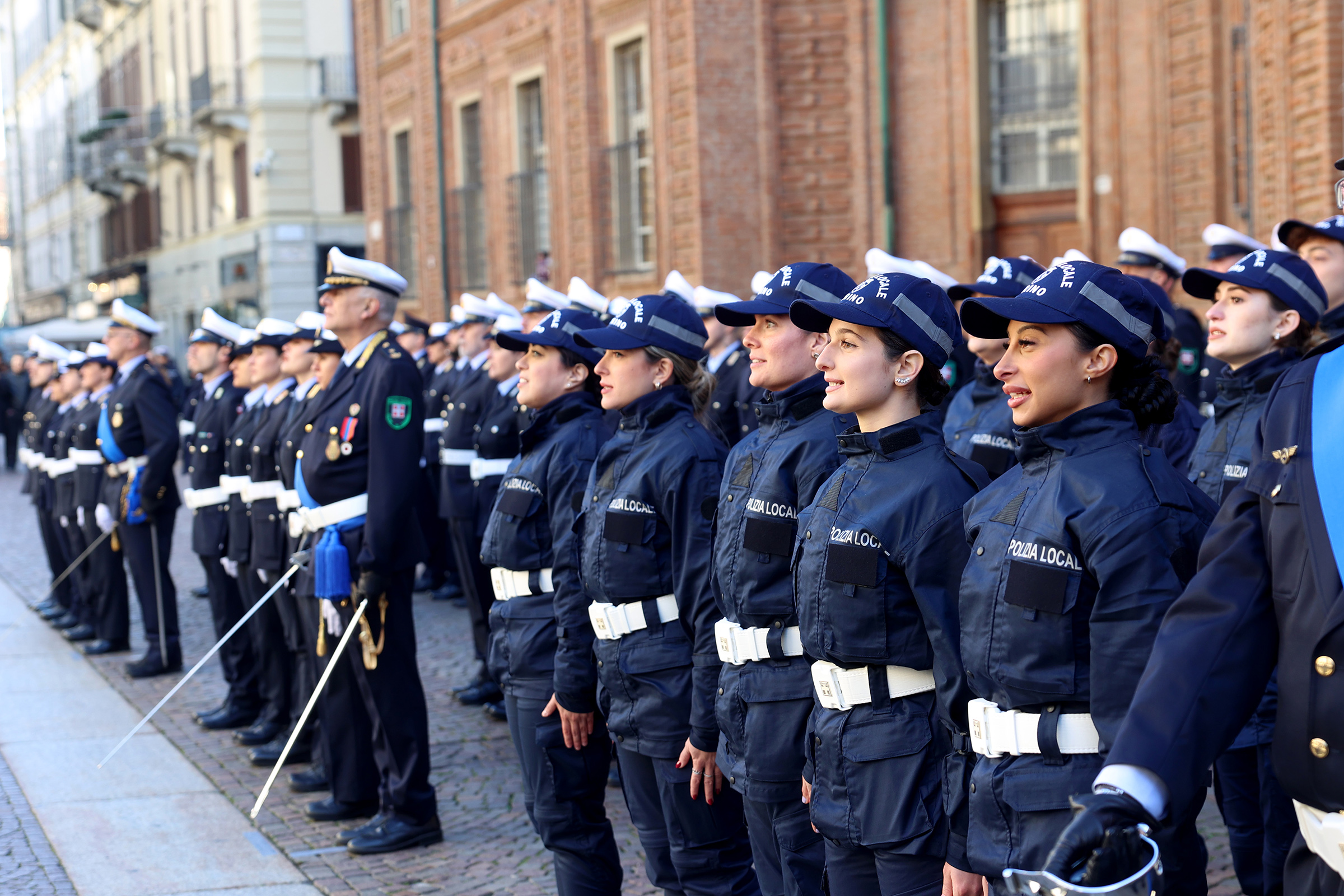 La Polizia Locale festeggia il 233° anniversario e la conclusione del corso di formazione per agenti neoassunti in Piemonte